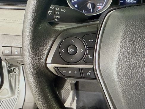 Used 2023 Toyota Camry LE FWD image 14