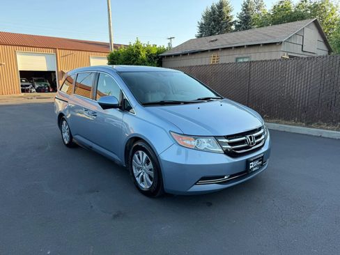 Used 2014 Honda Odyssey EX-L image 3