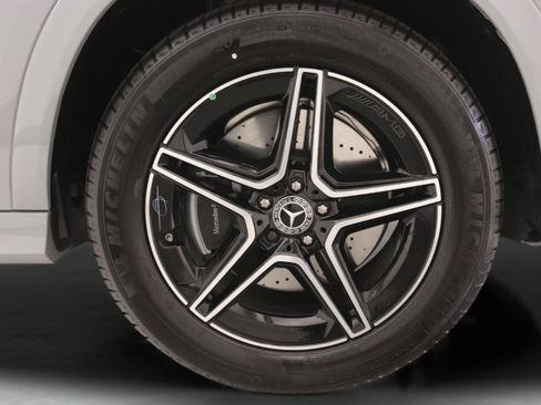 New 2026 Mercedes-Benz GLE 450 4MATIC image 10