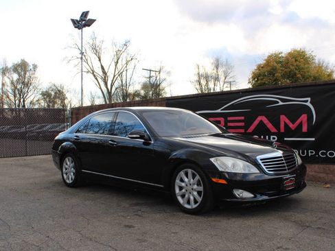 Used 2008 Mercedes-Benz S 550 4MATIC image 4