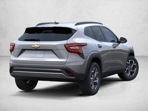 New 2026 Chevrolet Trax LT w/ Driver Confidence Package image 4