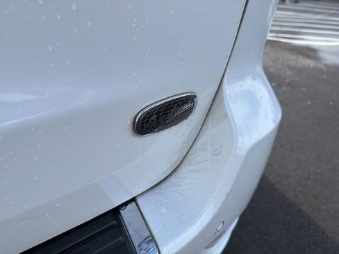 Used 2014 Jeep Grand Cherokee Overland w/ Advanced Technology Group image 10