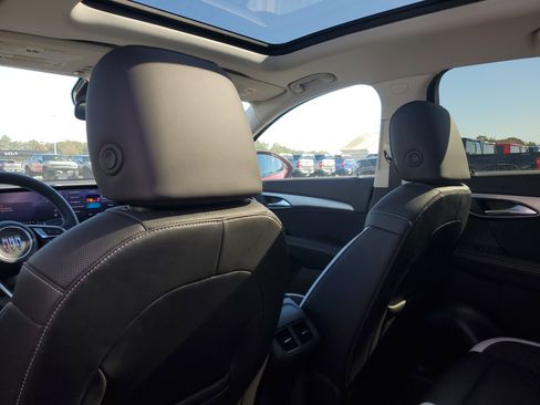 New 2025 Buick Envision Sport Touring image 8