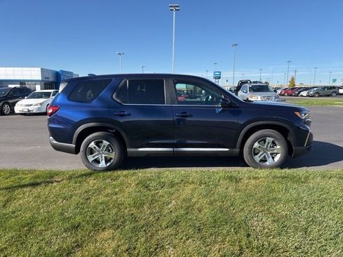 New 2025 Honda Pilot EX-L image 7