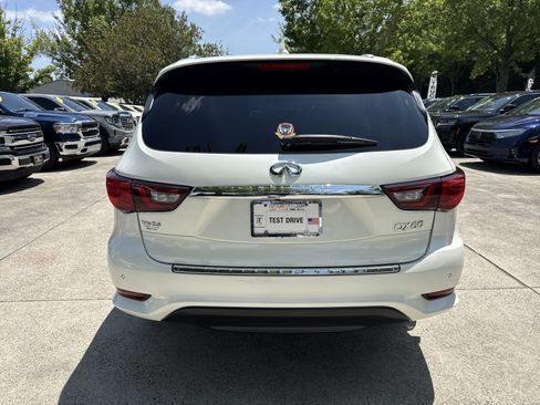 Used 2020 INFINITI QX60 Luxe w/ Essential Package FWD image 6