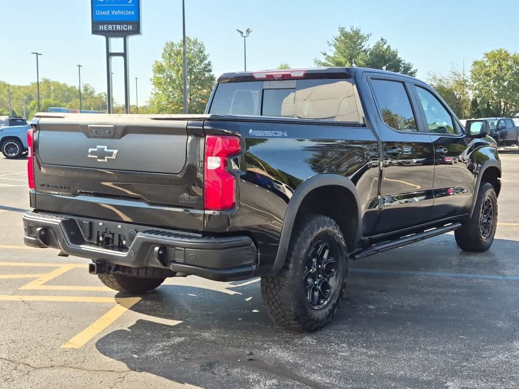 Used 2023 Chevrolet Silverado 1500 ZR2 w/ ZR2 Bison Edition AWD/4WD image 4