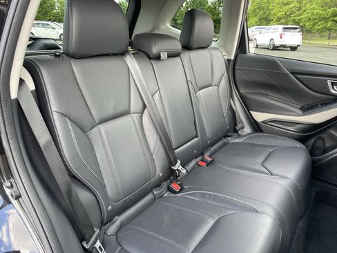 Used 2022 Subaru Forester Limited AWD/4WD image 23