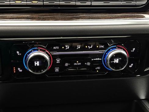 New 2026 GMC Sierra 1500 Elevation w/ Elevation Premium Package image 26