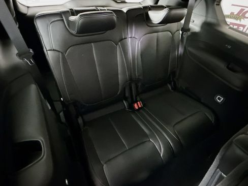 Used 2023 Jeep Grand Cherokee L Overland w/ Advanced Protech Group III AWD/4WD image 33