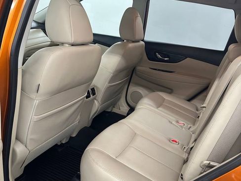 Used 2017 Nissan Rogue SL w/ SL Premium Package AWD/4WD image 27