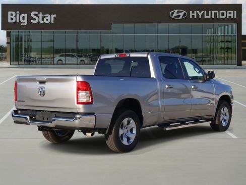 Used 2022 RAM 1500 Big Horn image 4