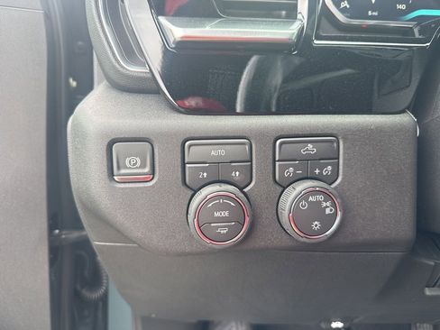 New 2026 Chevrolet Silverado 1500 LT image 27