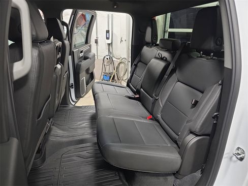 New 2026 GMC Sierra 2500 SLT image 13