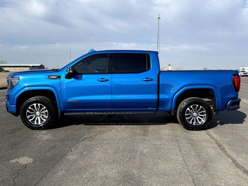 Certified 2023 GMC Sierra 1500 AT4 w/ Technology Package image 9