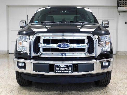 Used 2015 Ford F150 XLT w/ Trailer Tow Package image 4