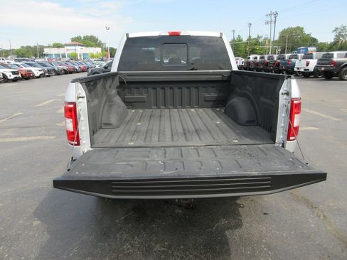 Used 2019 Ford F150 XLT w/ Equipment Group 302A Luxury AWD/4WD image 8