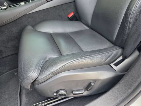 Used 2024 Volvo S60 T8 Ultimate w/ Climate Package AWD/4WD image 12