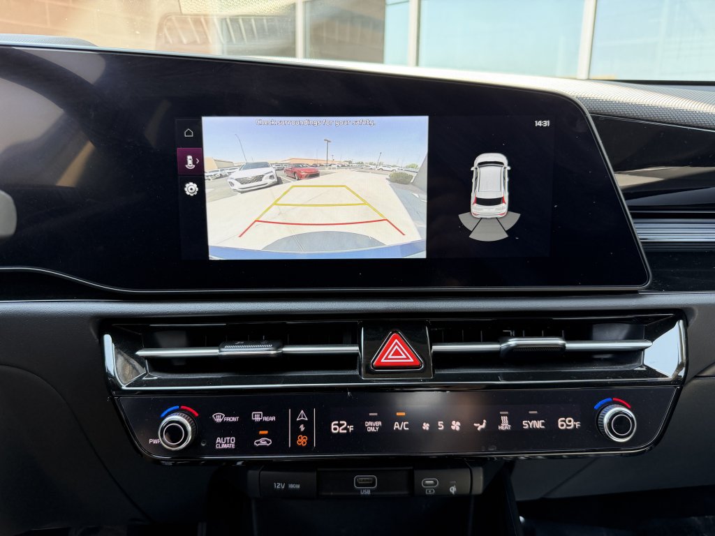 Used 2025 Kia Niro Wind FWD image 19