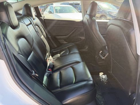 Used 2020 Tesla Model 3 Standard Range Plus RWD image 28