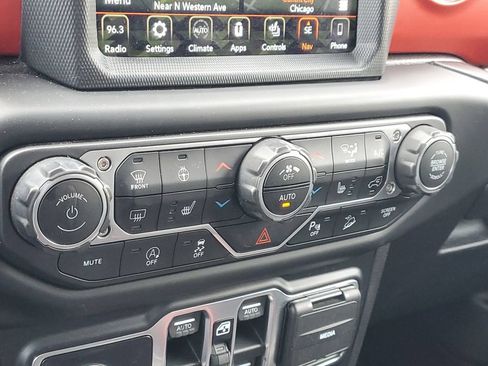 Certified 2019 Jeep Wrangler Unlimited Rubicon AWD/4WD image 32