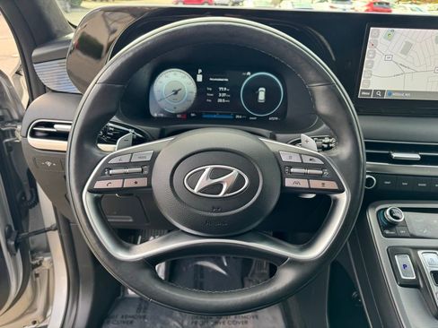 Used 2023 Hyundai Palisade Calligraphy image 23