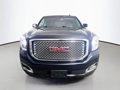 Used 2016 GMC Yukon Denali w/ Open Road Package AWD/4WD image 2