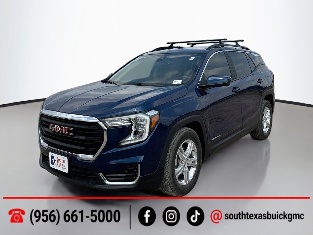 Used 2022 GMC Terrain SLE w/ Driver Convenience Package FWD image 3