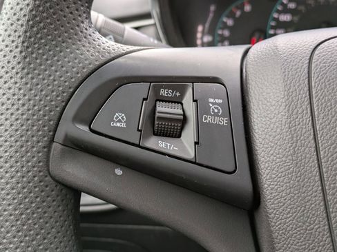 Used 2020 Chevrolet Trax LS w/ Tint and Cruise Package image 31