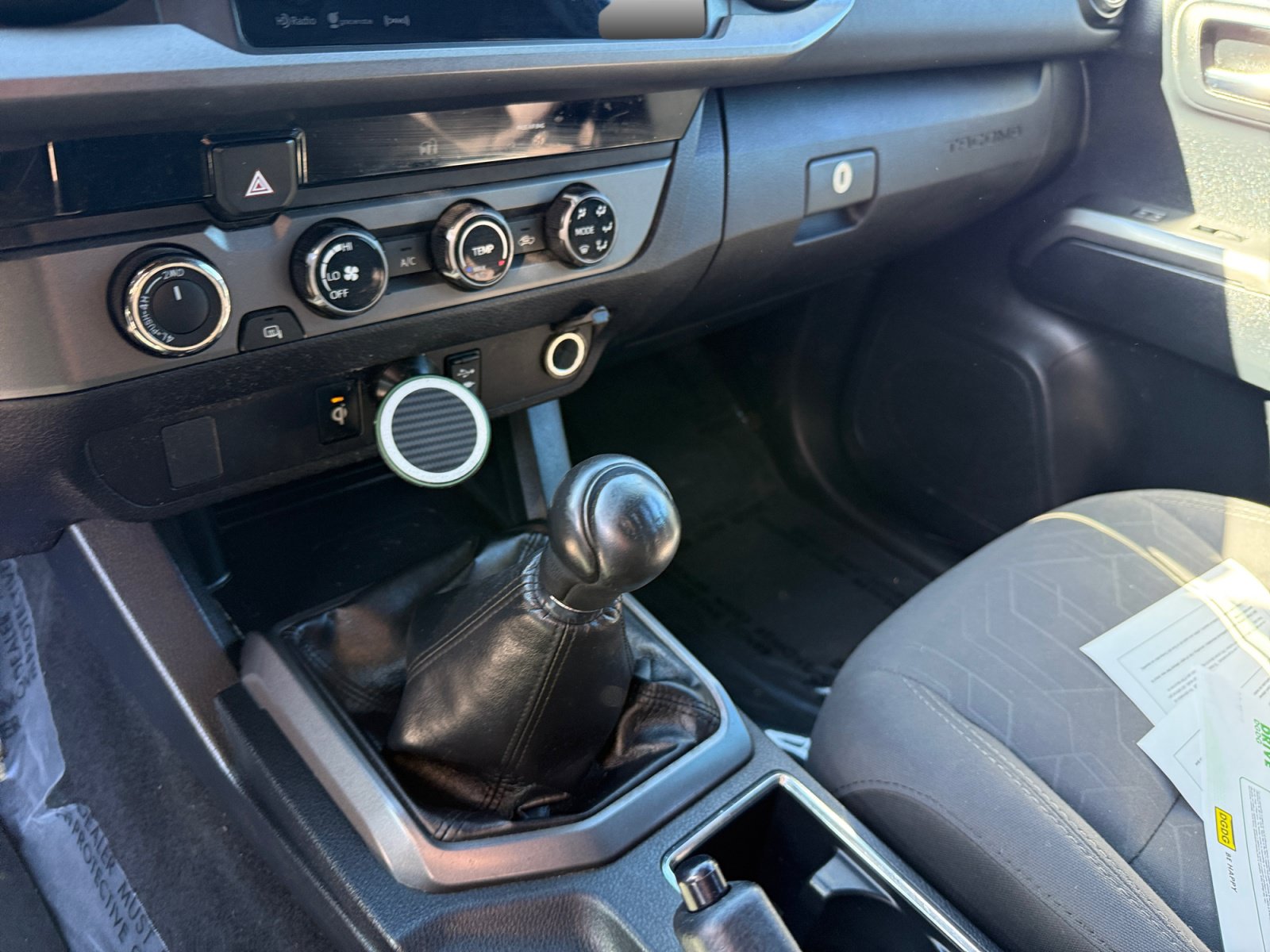 Used 2018 Toyota Tacoma TRD Sport AWD/4WD image 13