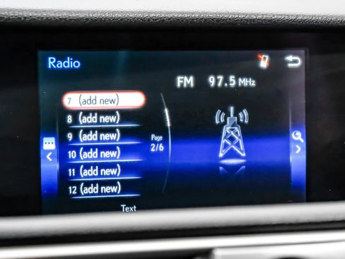 Used 2019 Lexus IS 300 RWD image 27