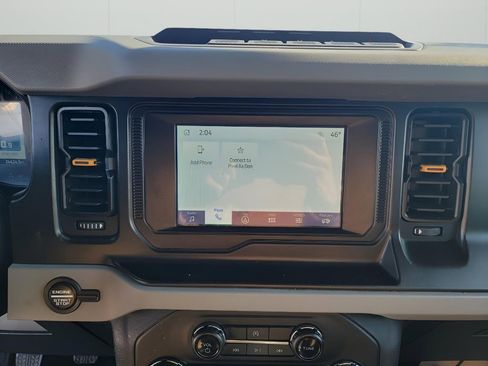 Used 2021 Ford Bronco Badlands image 20