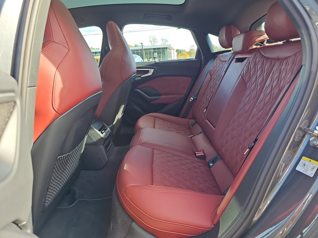 Used 2025 Audi S5 Premium Plus w/ Premium Plus Package AWD/4WD image 27