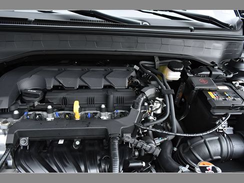 New 2026 Hyundai Venue SEL FWD image 9