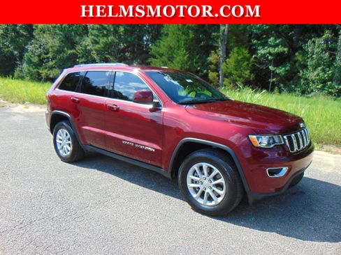 Used 2021 Jeep Grand Cherokee Laredo X RWD image 9