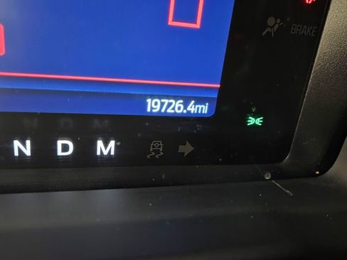 Used 2024 Ford Bronco Badlands image 28