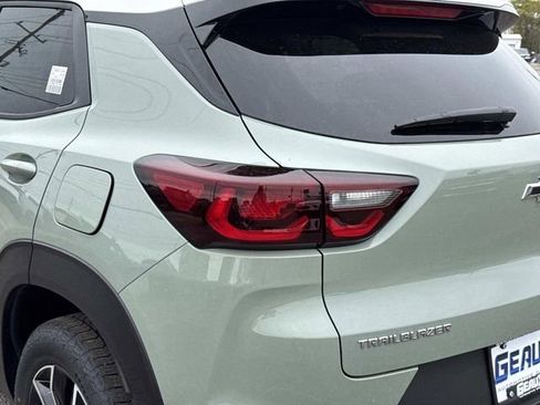 New 2026 Chevrolet TrailBlazer ACTIV w/ Convenience Package FWD image 15