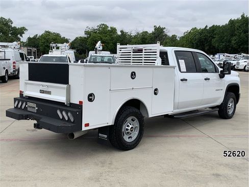Used 2024 Chevrolet Silverado 2500 W/T w/ WT Fleet Convenience Package AWD/4WD image 2
