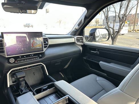 Used 2025 Toyota Tundra Limited w/ TRD Off-Road Package image 36