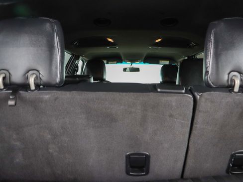 Used 2017 Ford Expedition XLT image 32