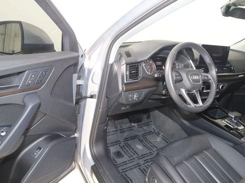 Used 2022 Audi Q5 2.0T Premium AWD/4WD image 42