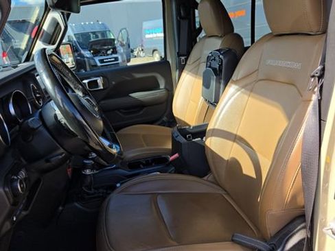 Used 2022 Jeep Wrangler Unlimited Rubicon 4xe w/ Cold Weather Group image 24