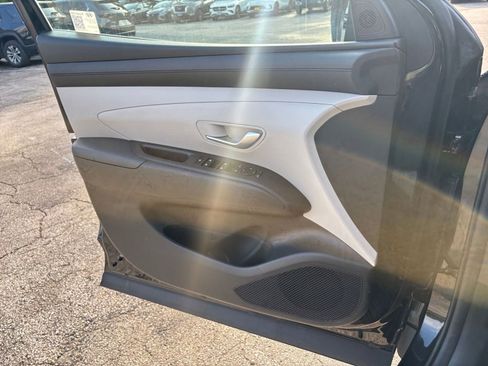 Used 2025 Hyundai Tucson SEL FWD image 18