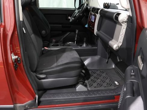 Used 2008 Toyota FJ Cruiser 4WD w/ Convenience Pkg image 13