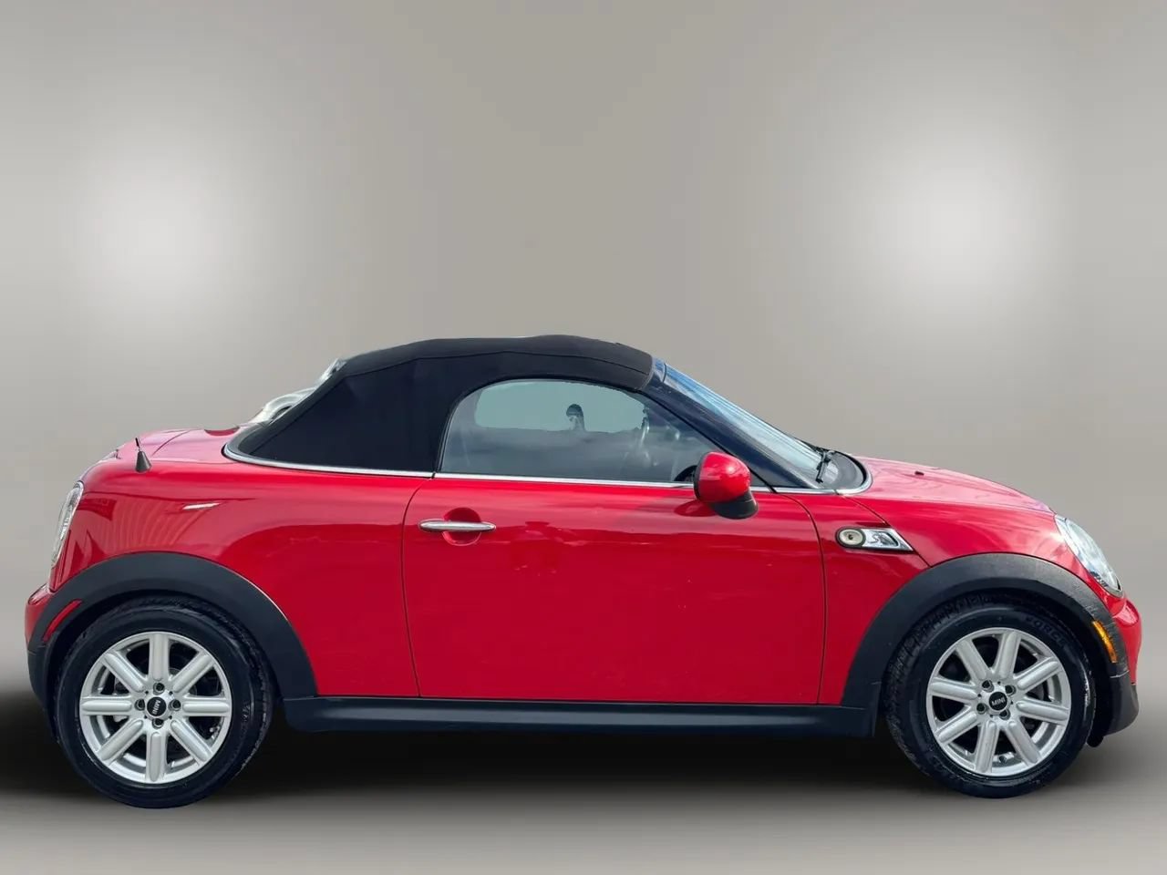 Used 2015 MINI Cooper Roadster S FWD image 4