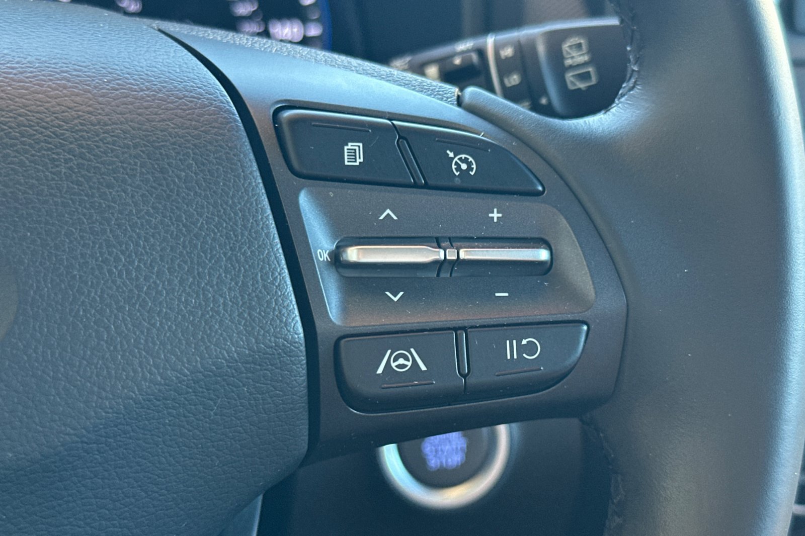 Used 2022 Hyundai Kona SEL w/ Convenience Package FWD image 27
