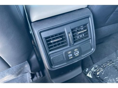 Certified 2026 Subaru Forester Premium AWD/4WD image 40
