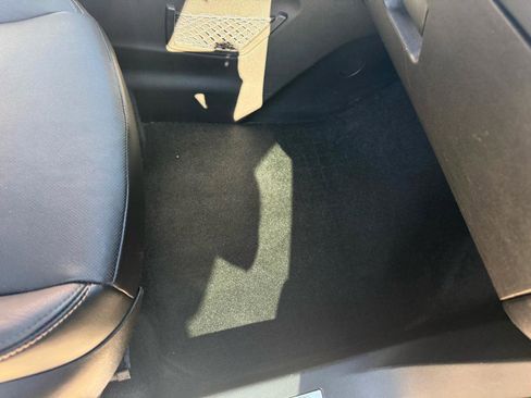 Used 2018 Chevrolet Equinox Premier image 54