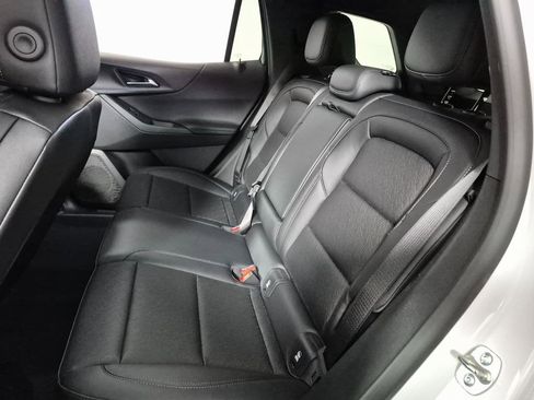 New 2026 Chevrolet Equinox LT w/ Convenience Package II image 13