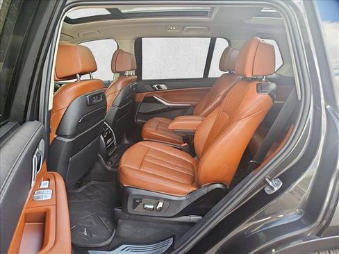 Used 2020 BMW X7 xDrive40i w/ Premium Package AWD/4WD image 21