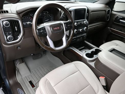 Used 2021 GMC Sierra 1500 SLT RWD image 21